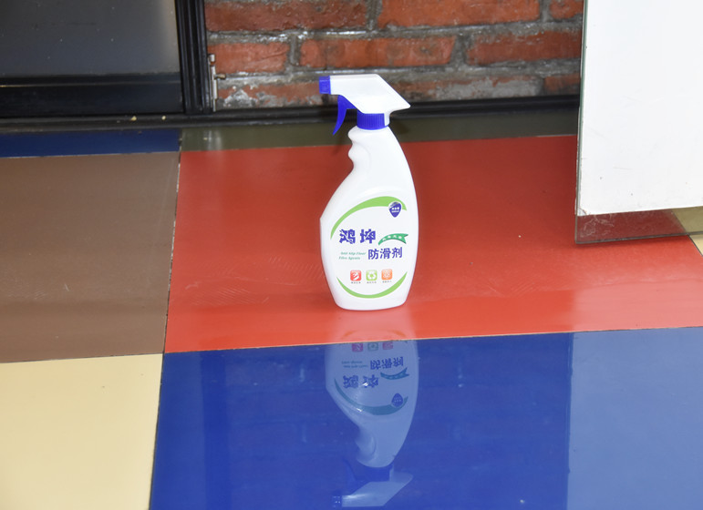 瓷磚地磚防滑施工方案-環(huán)氧地坪漆，水性地坪漆!